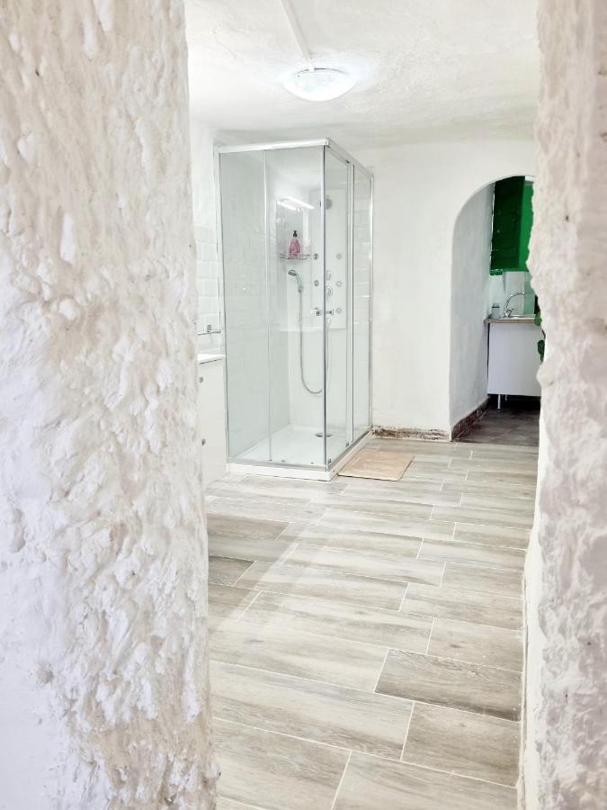 Apartamentos La Cueva Paterna Extérieur photo